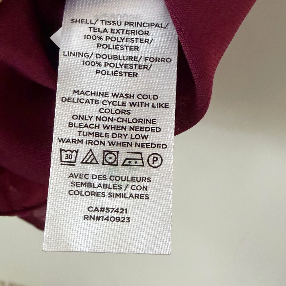LOFT Women's Ruffled Sleeveless Blouse in Deep berry romantic ruffle. NWT medium - Picture 6 of 6